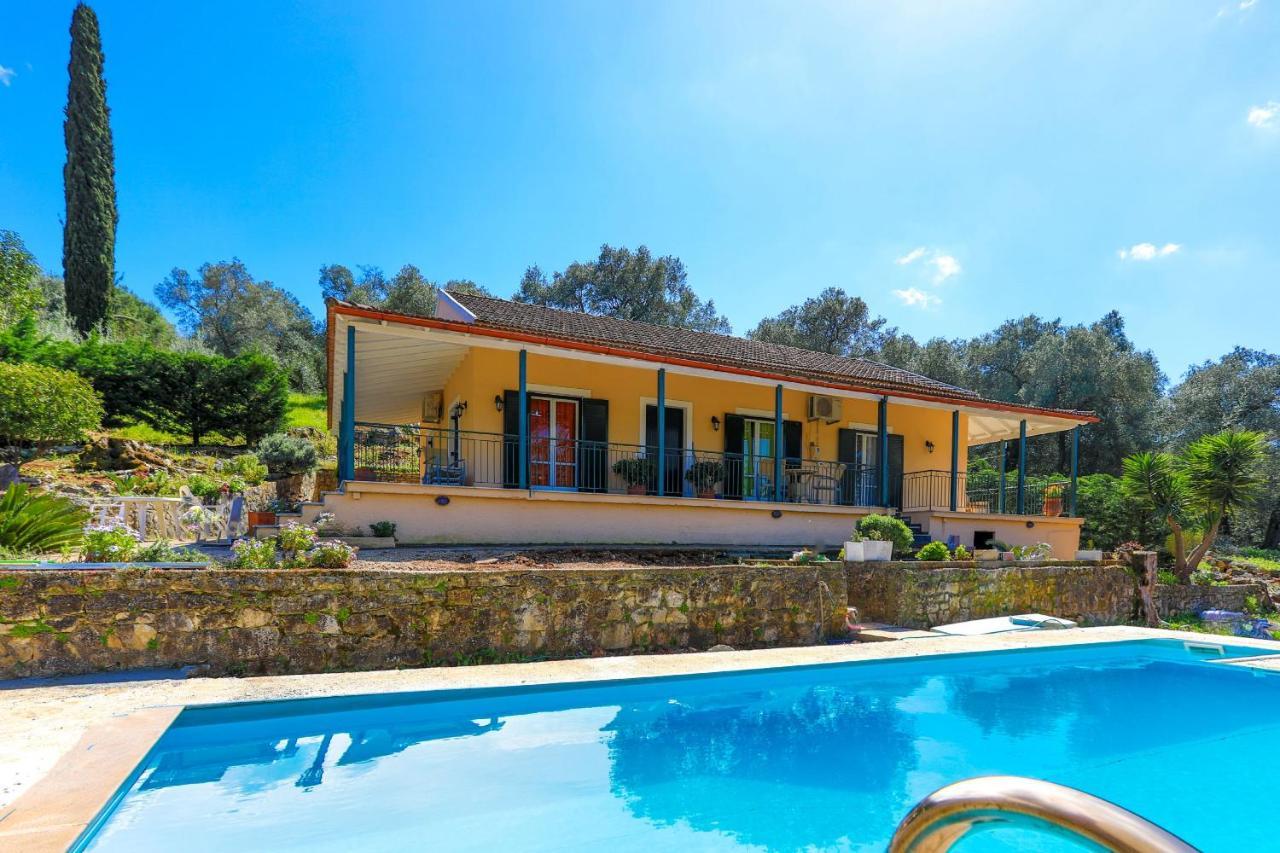 Villa Valentina Peritheia Exterior photo