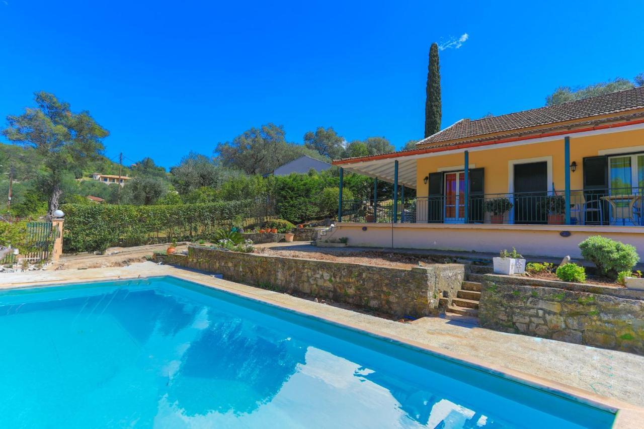 Villa Valentina Peritheia Exterior photo